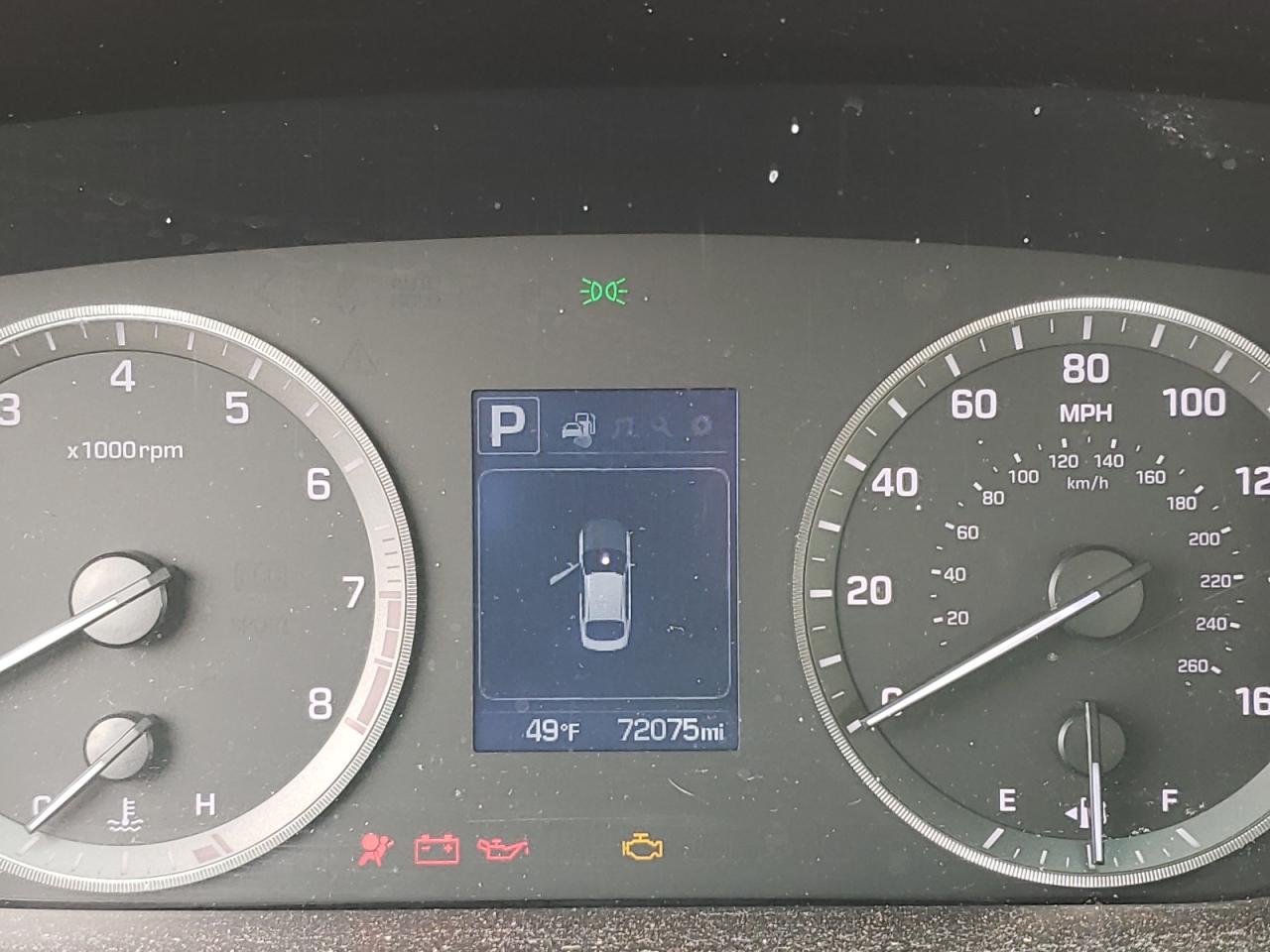 Photo 8 from auction – 2017 HYUNDAI SONATA SE with VIN 5NPE24AF0HH562652