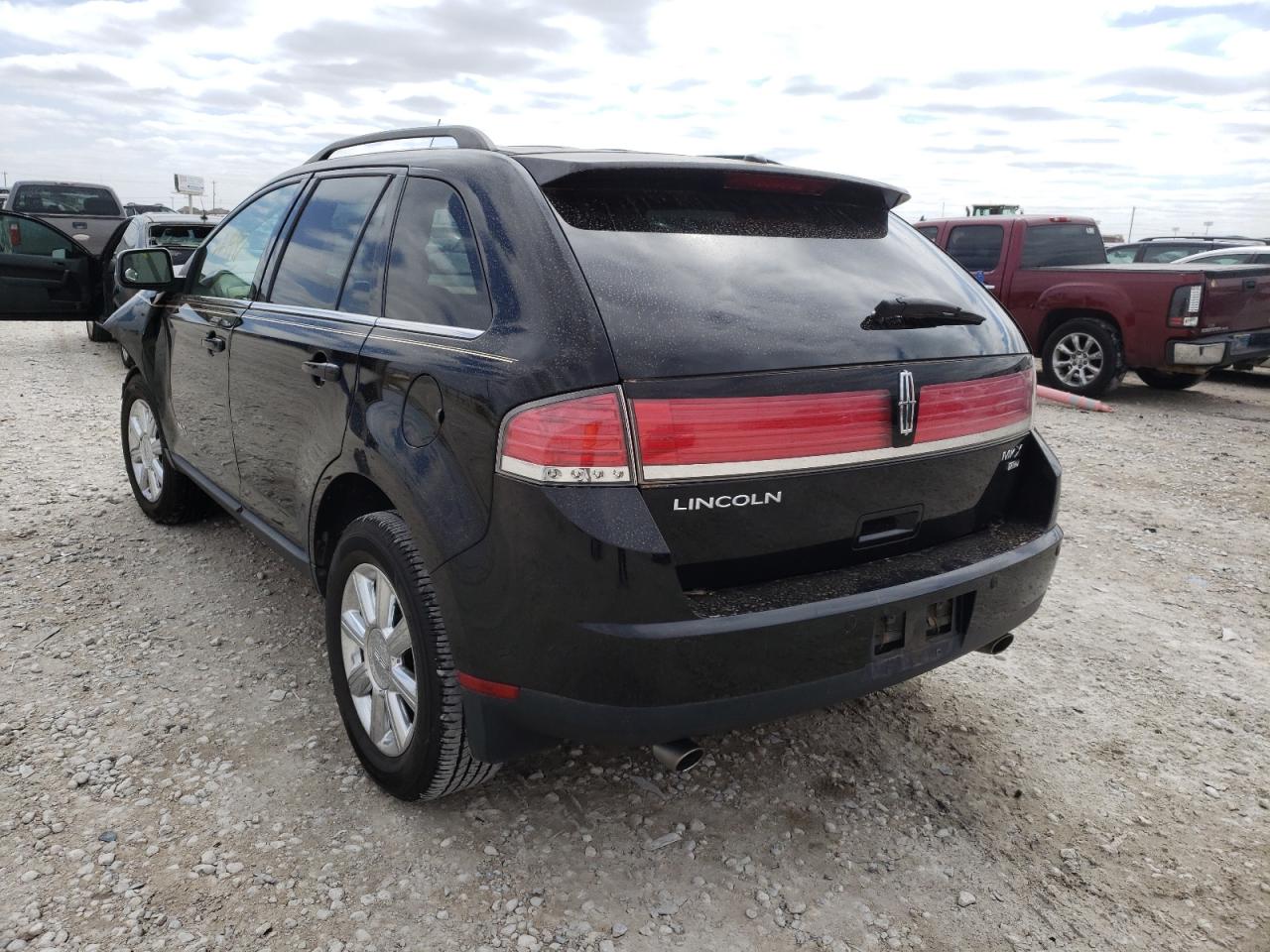 Photo 3 from auction – 2008 LINCOLN MKX with VIN 2LMDU88C38BJ14605