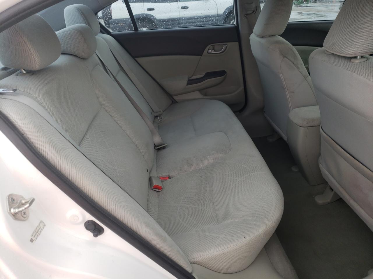 Photo 6 from auction – 2012 HONDA CIVIC LX with VIN 19XFB2F56CE079267