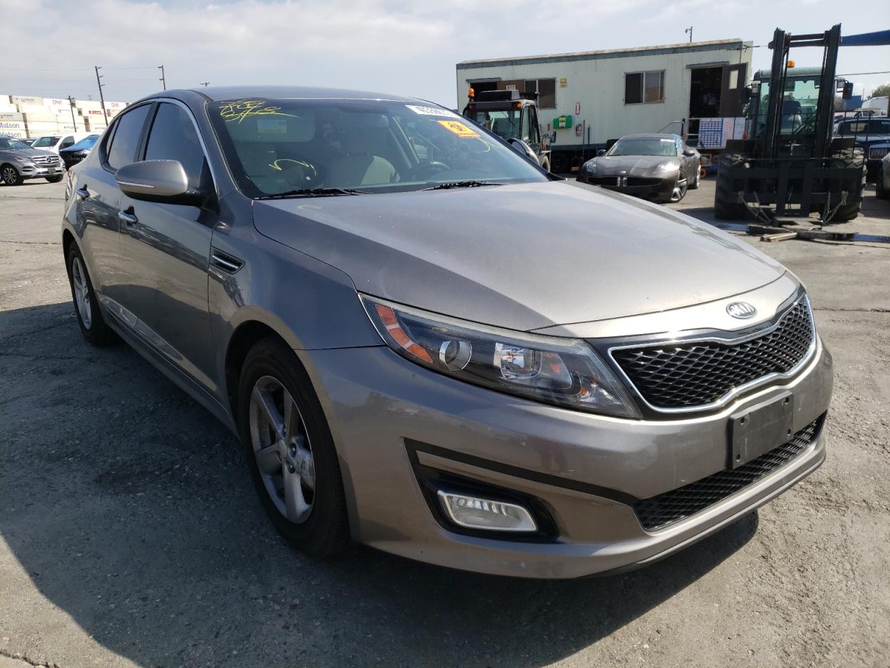 KIA OPTIMA LX 2015 with VIN 5XXGM4A72FG379788 - Photo from auction