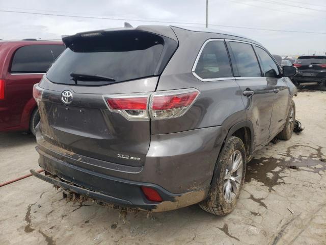 Photo 4 from auction – 2015 TOYOTA HIGHLANDER with VIN 5TDJKRFH5FS092258