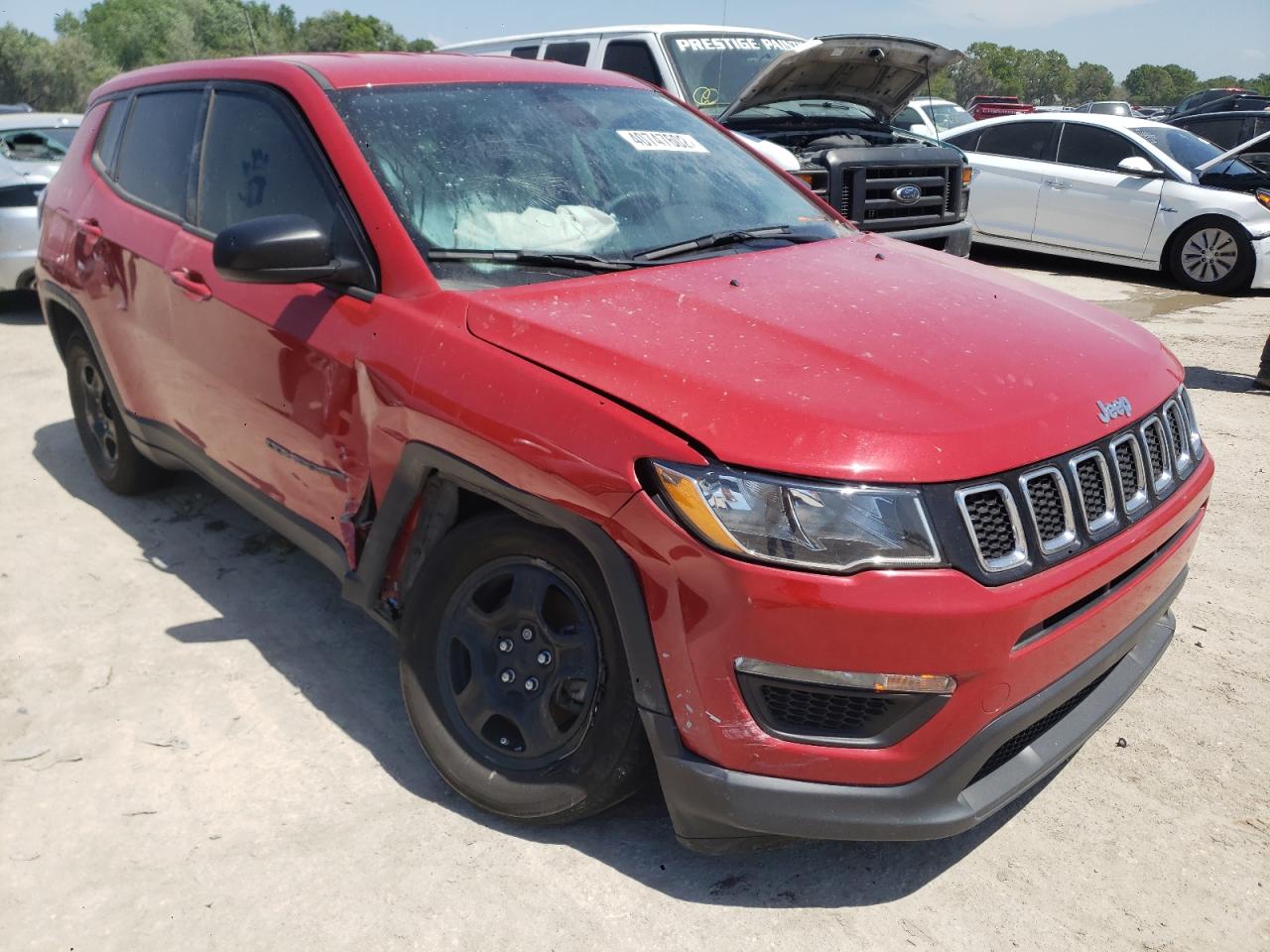 JEEP COMPASS SP 2019 with VIN 3C4NJCAB6KT706772 - Photo from auction