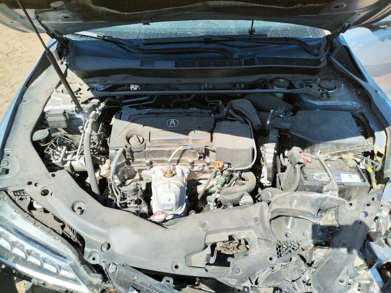 Photo 7 from auction – 2015 ACURA TLX TECH with VIN 19UUB1F52FA016483