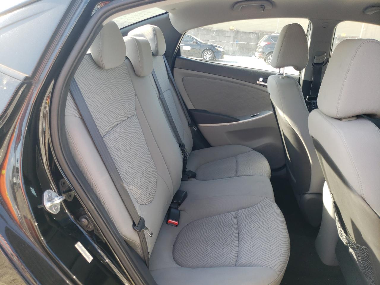 Photo 6 from auction – 2013 HYUNDAI ACCENT GLS with VIN KMHCU4AE7DU404684