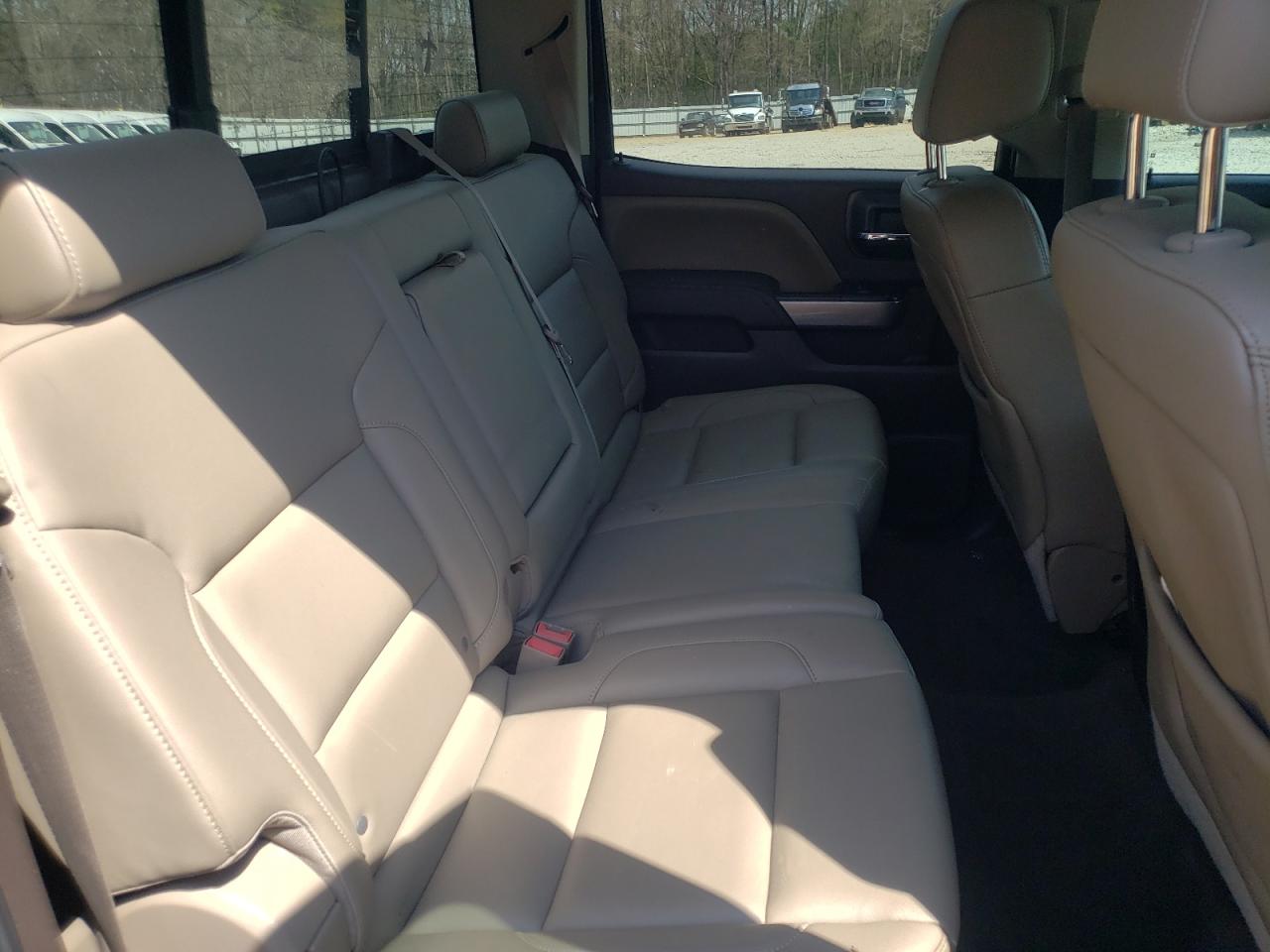 Photo 6 from auction – 2015 CHEVROLET SILVERADO with VIN 3GCUKSEC2FG266120