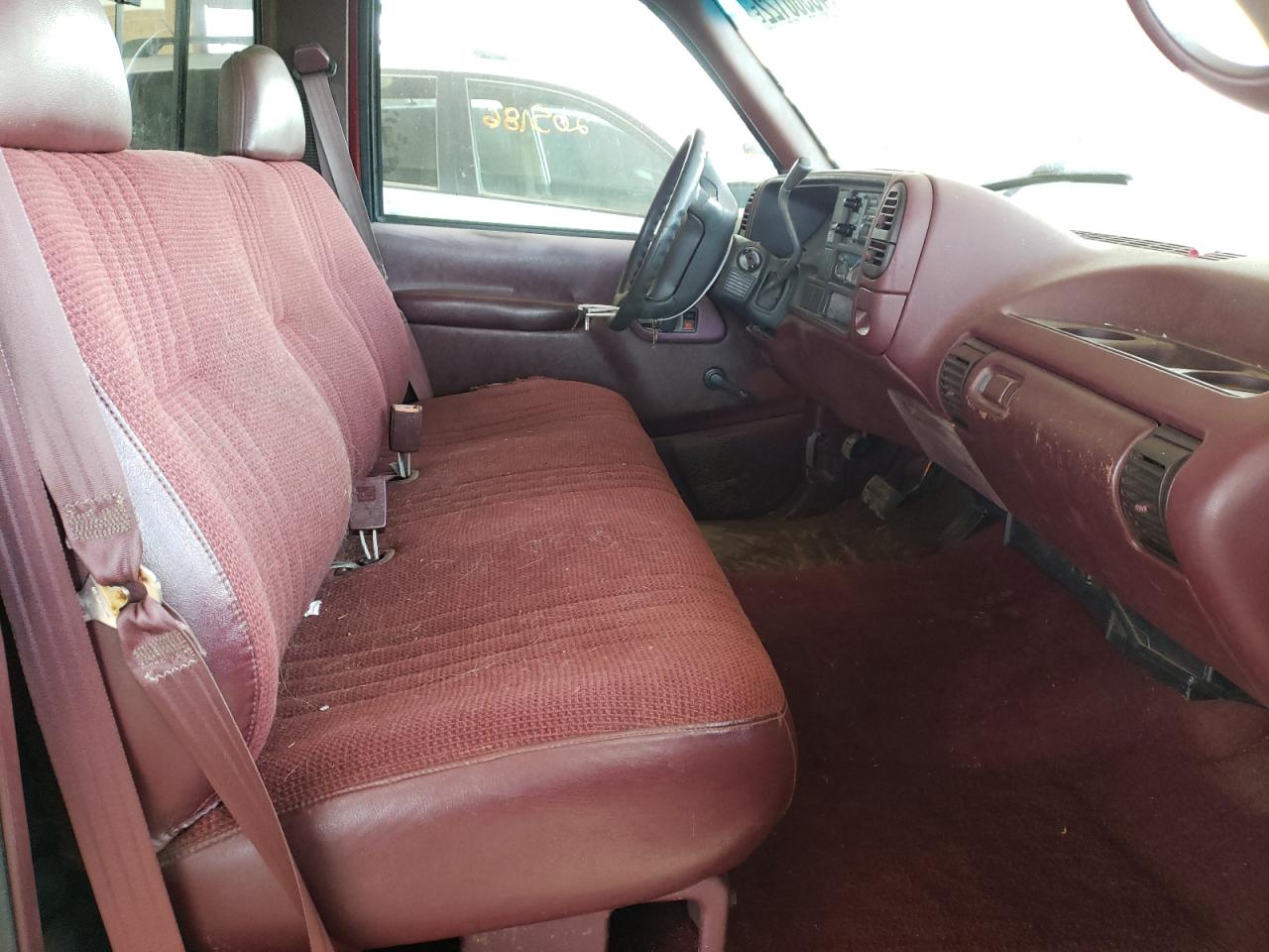 Photo 5 from auction – 1995 GMC SIERRA C15 with VIN 1GTEC14H5SZ556046