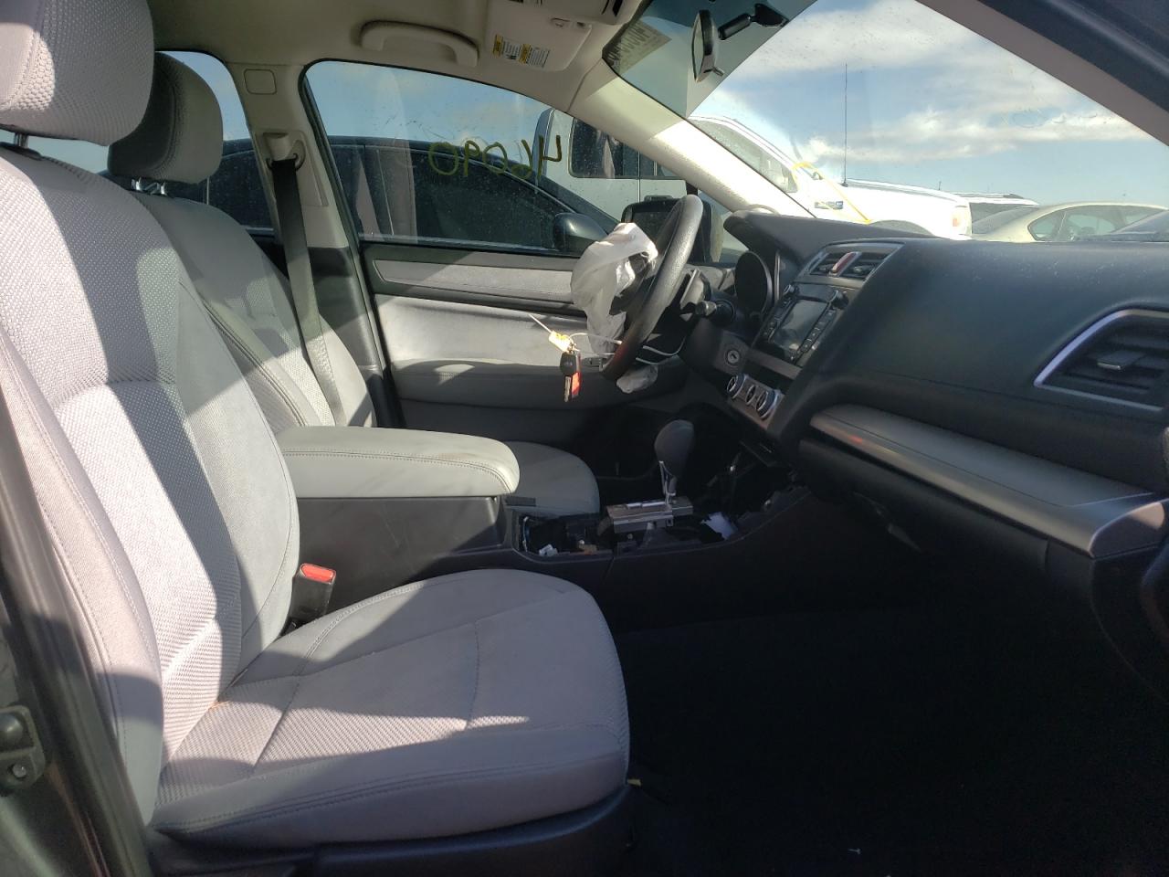 Photo 5 from auction – 2018 SUBARU LEGACY 2.5 with VIN 4S3BNAB62J3012099