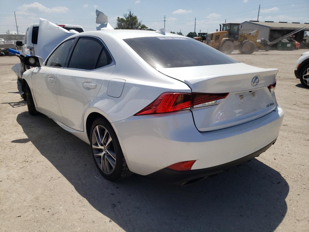 Photo 3 from auction – 2020 LEXUS IS 300 with VIN JTHAA1D22L5108984