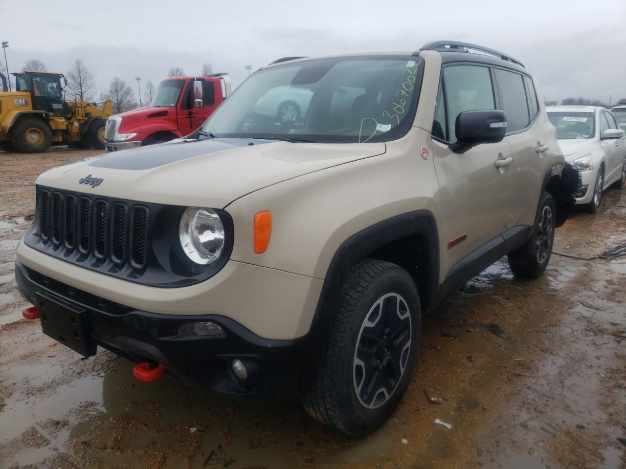 Photo 2 from auction – 2016 JEEP RENEGADE T with VIN ZACCJBCT8GPD45499
