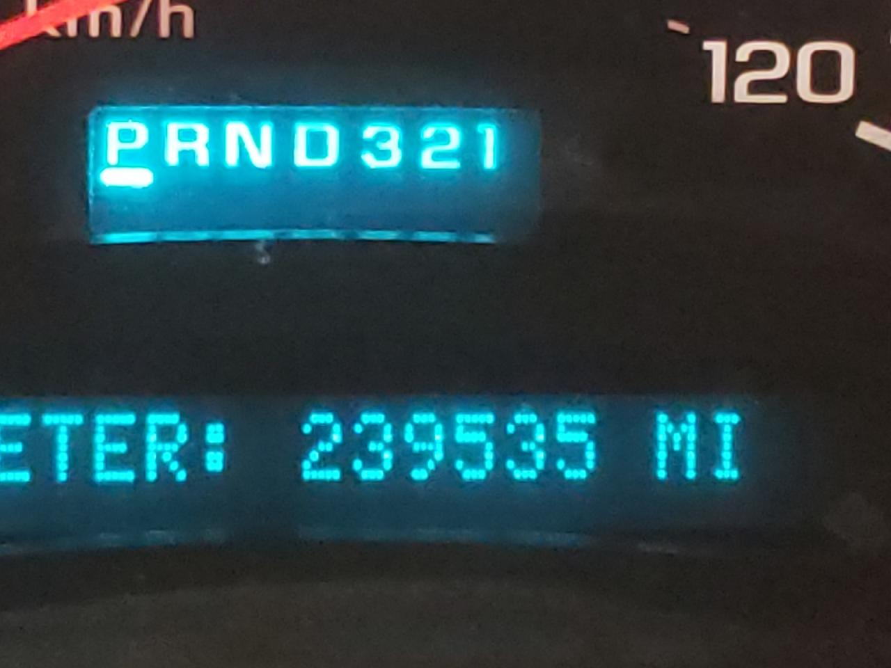 Photo 8 from auction – 2005 CHEVROLET SILVERADO with VIN 1GCHK39U45E274753