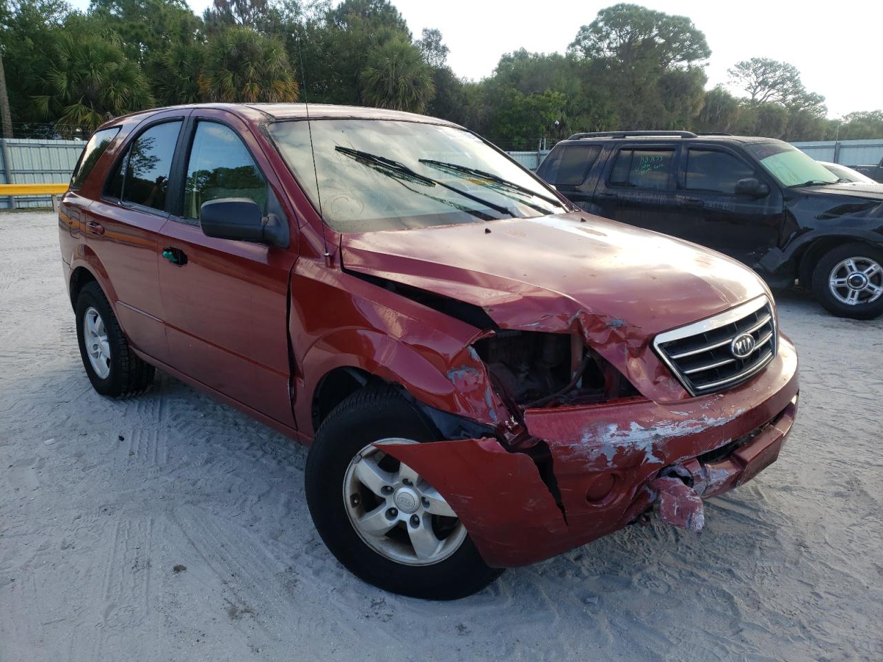 KIA SORENTO EX 2008 with VIN KNDJD735185855636 - Photo from auction