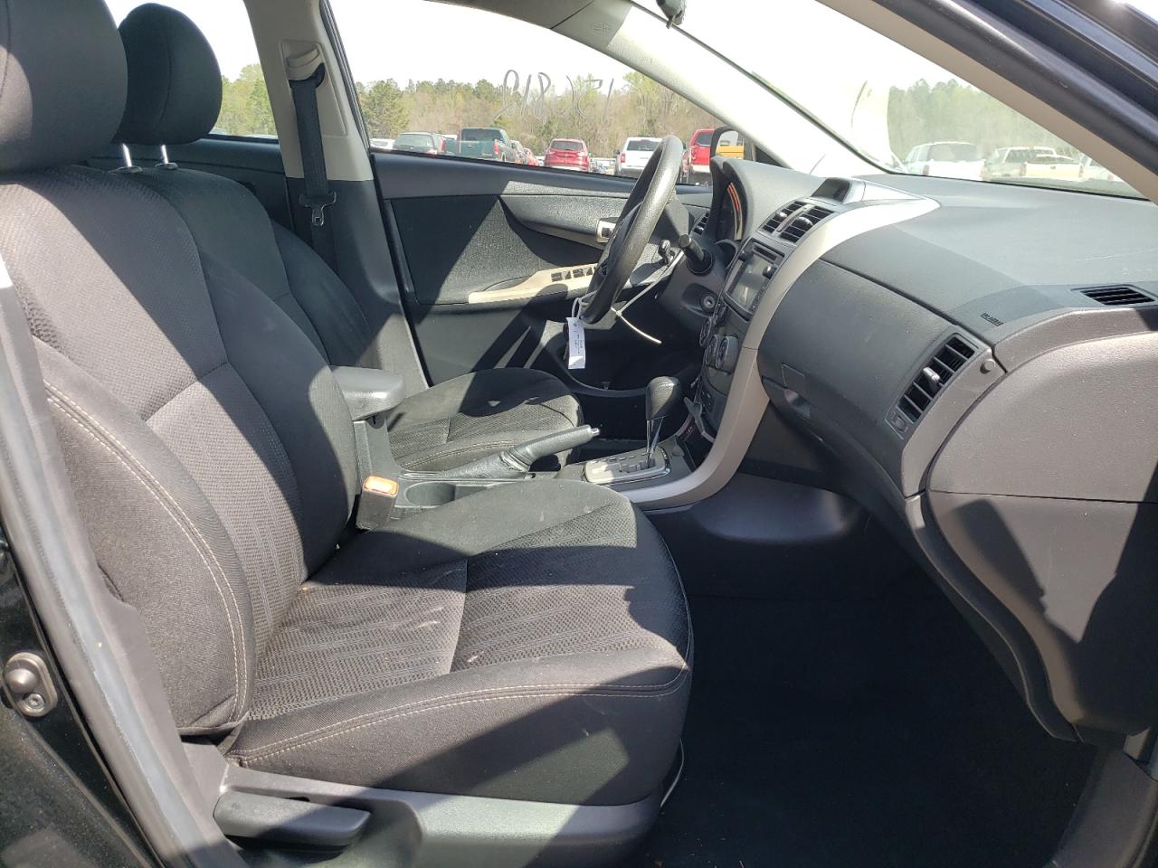 Photo 5 from auction – 2013 TOYOTA COROLLA BA with VIN 2T1BU4EE9DC992420