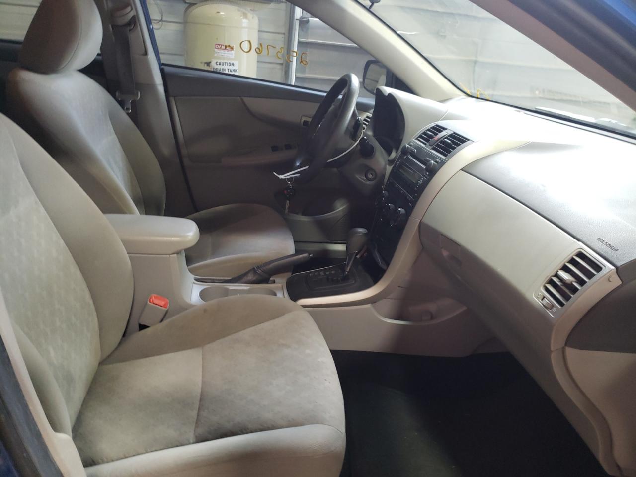 Photo 5 from auction – 2009 TOYOTA COROLLA BA with VIN 1NXBU40E09Z083026