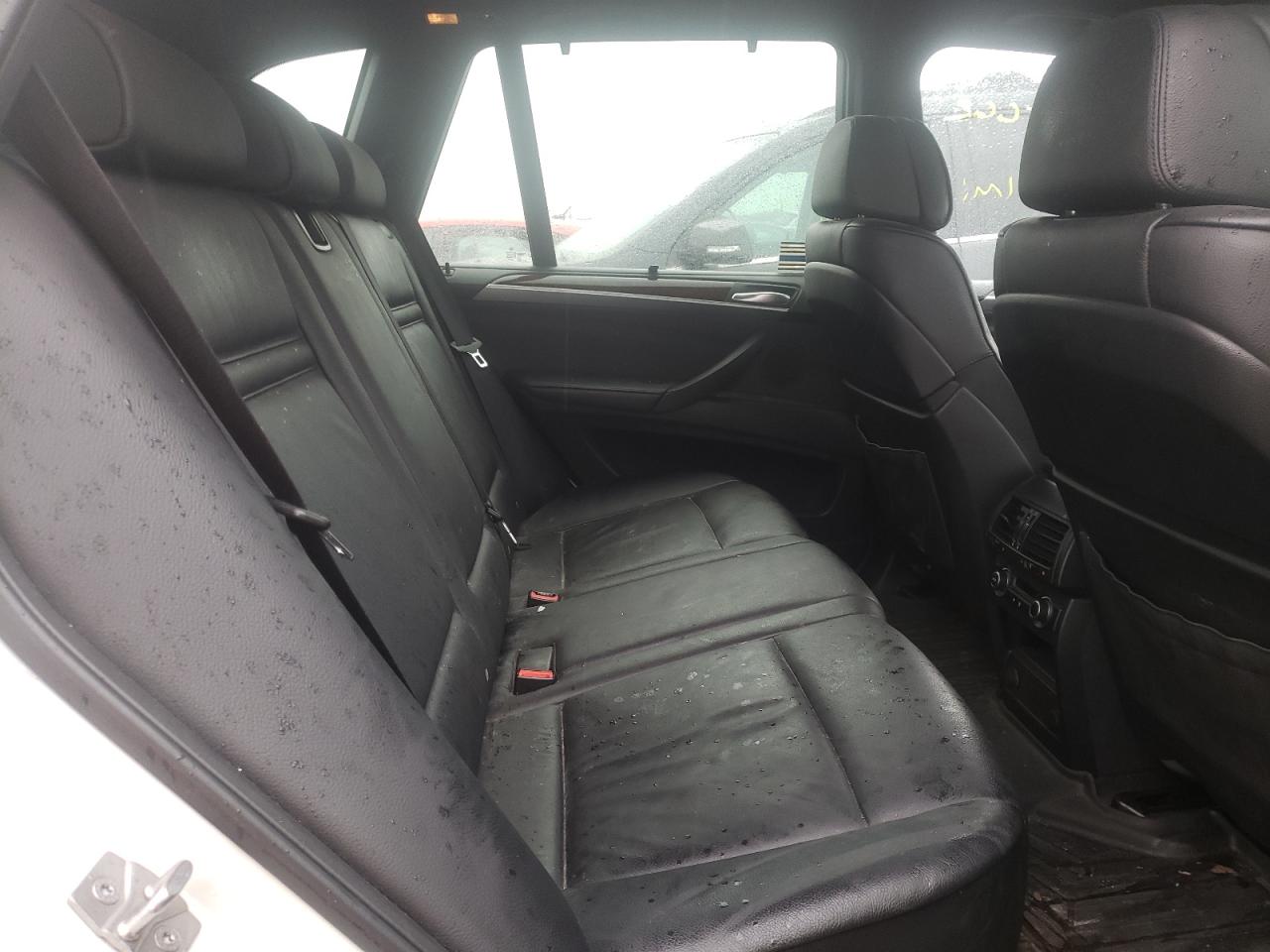 Photo 6 from auction – 2011 BMW X5 XDRIVE3 with VIN 5UXZW0C58BL660803