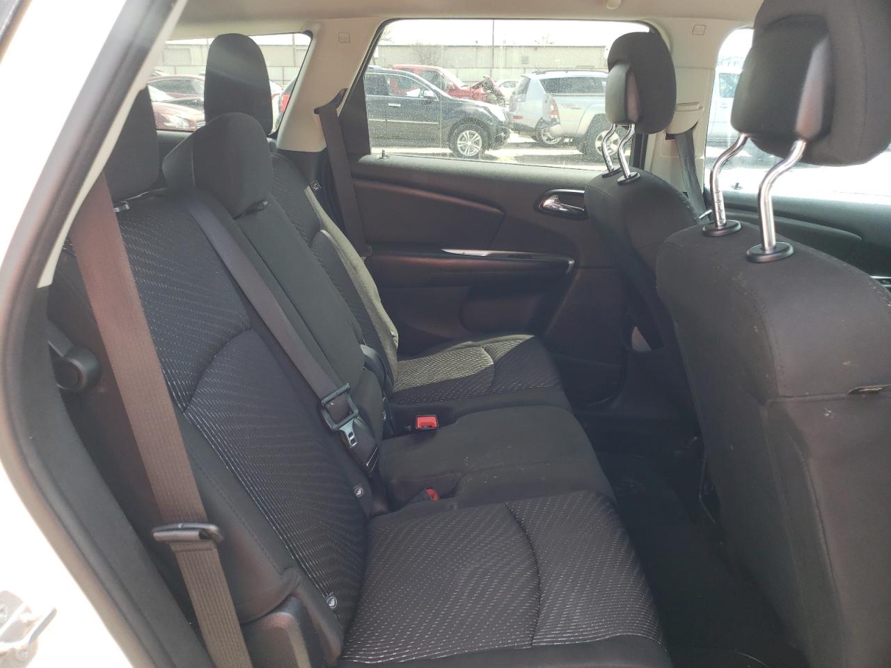 Photo 6 from auction – 2016 DODGE JOURNEY SE with VIN 3C4PDCAB9GT152036