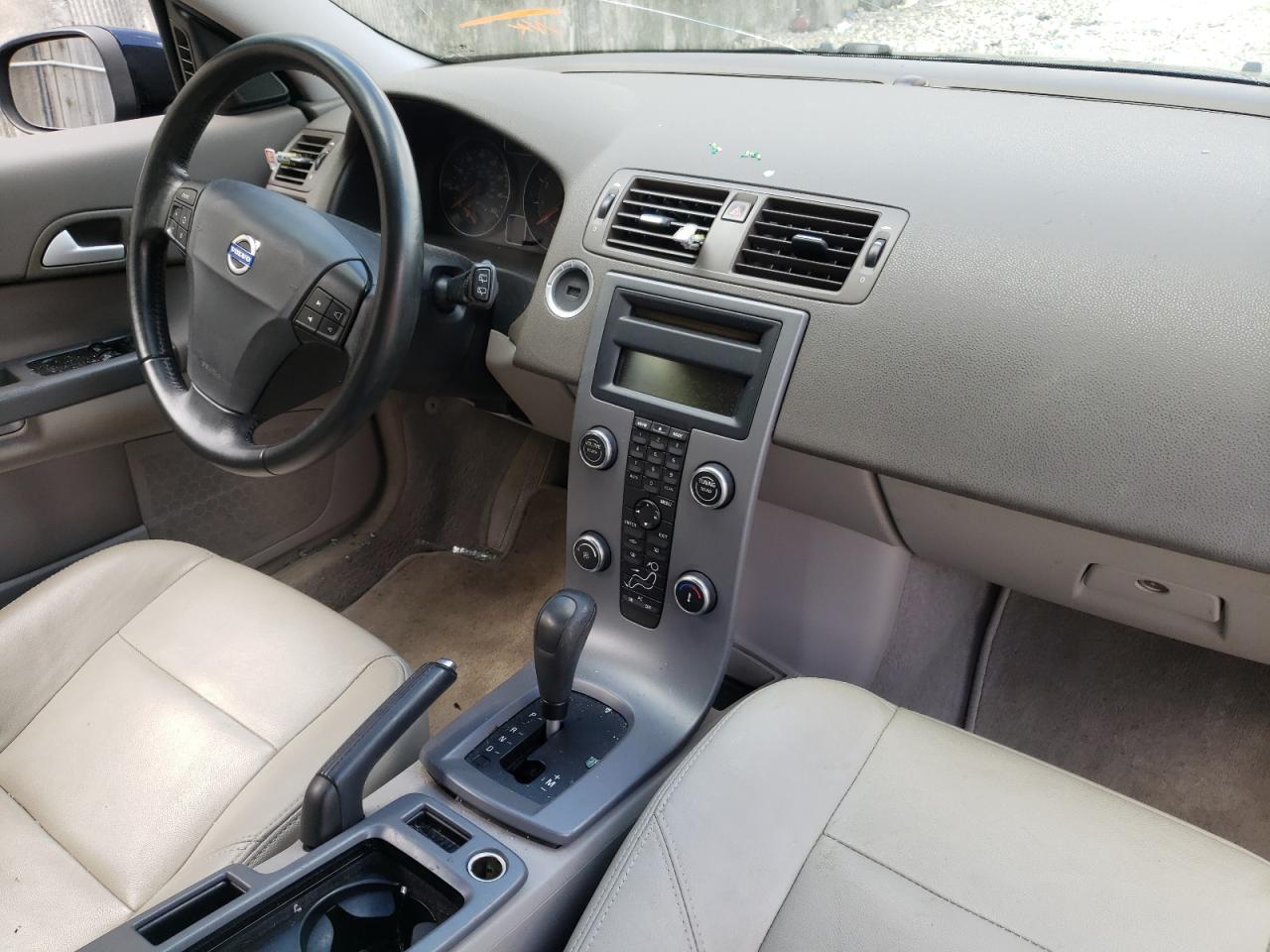 Photo 9 from auction – 2008 VOLVO C30 T5 with VIN YV1MK672382074724