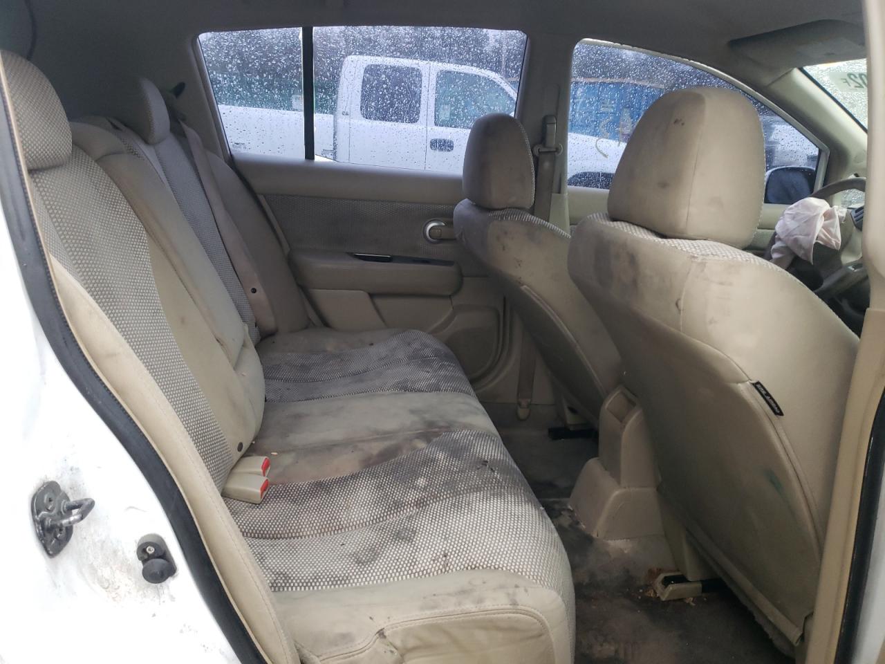 Photo 6 from auction – 2009 NISSAN VERSA S with VIN 3N1BC13E09L411852