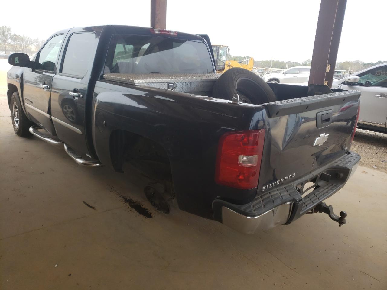 Photo 3 from auction – 2007 CHEVROLET SILVERADO with VIN 2GCEC13J971580354