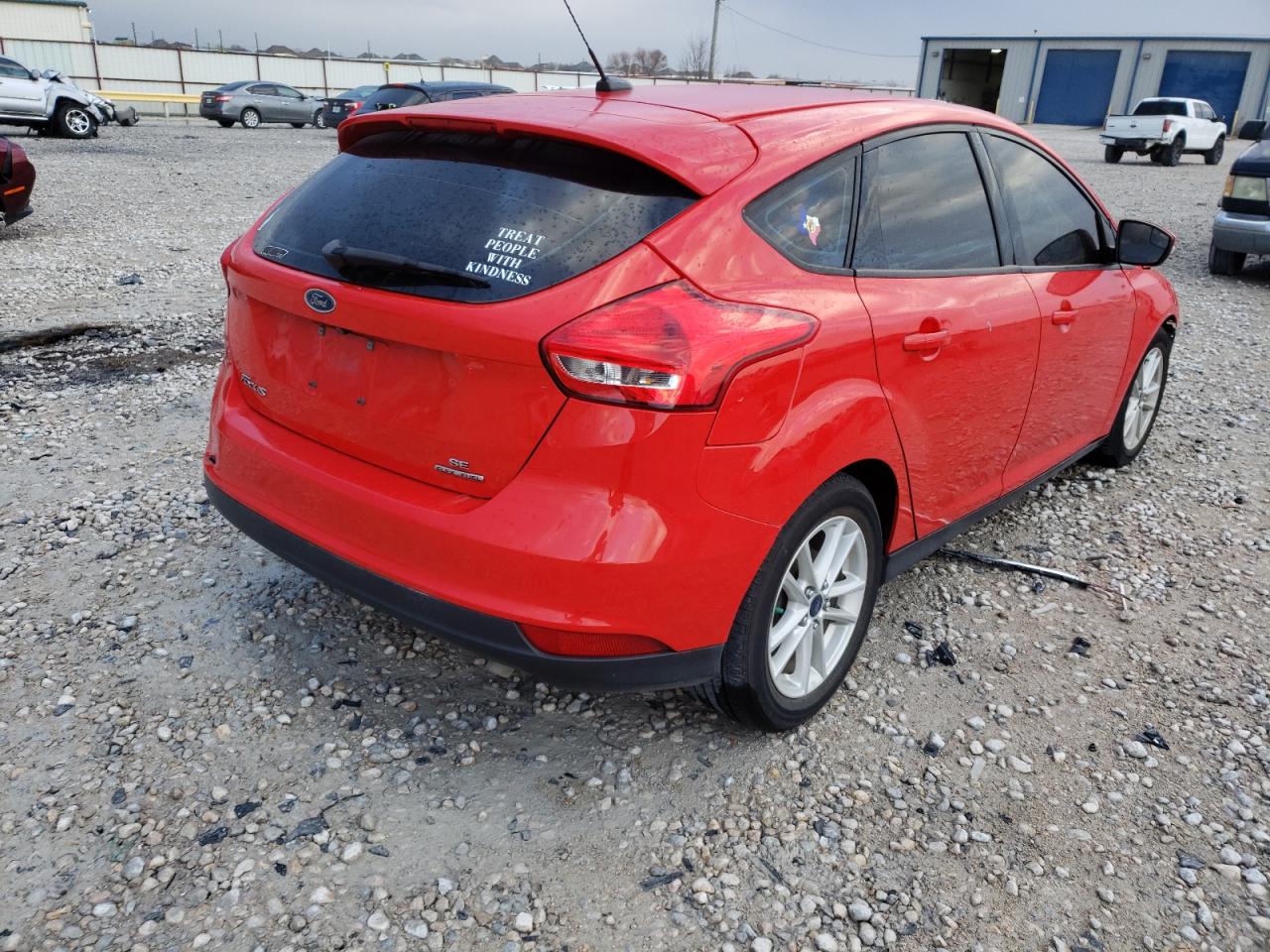 Photo 4 from auction – 2016 FORD FOCUS SE with VIN 1FADP3K22GL284081