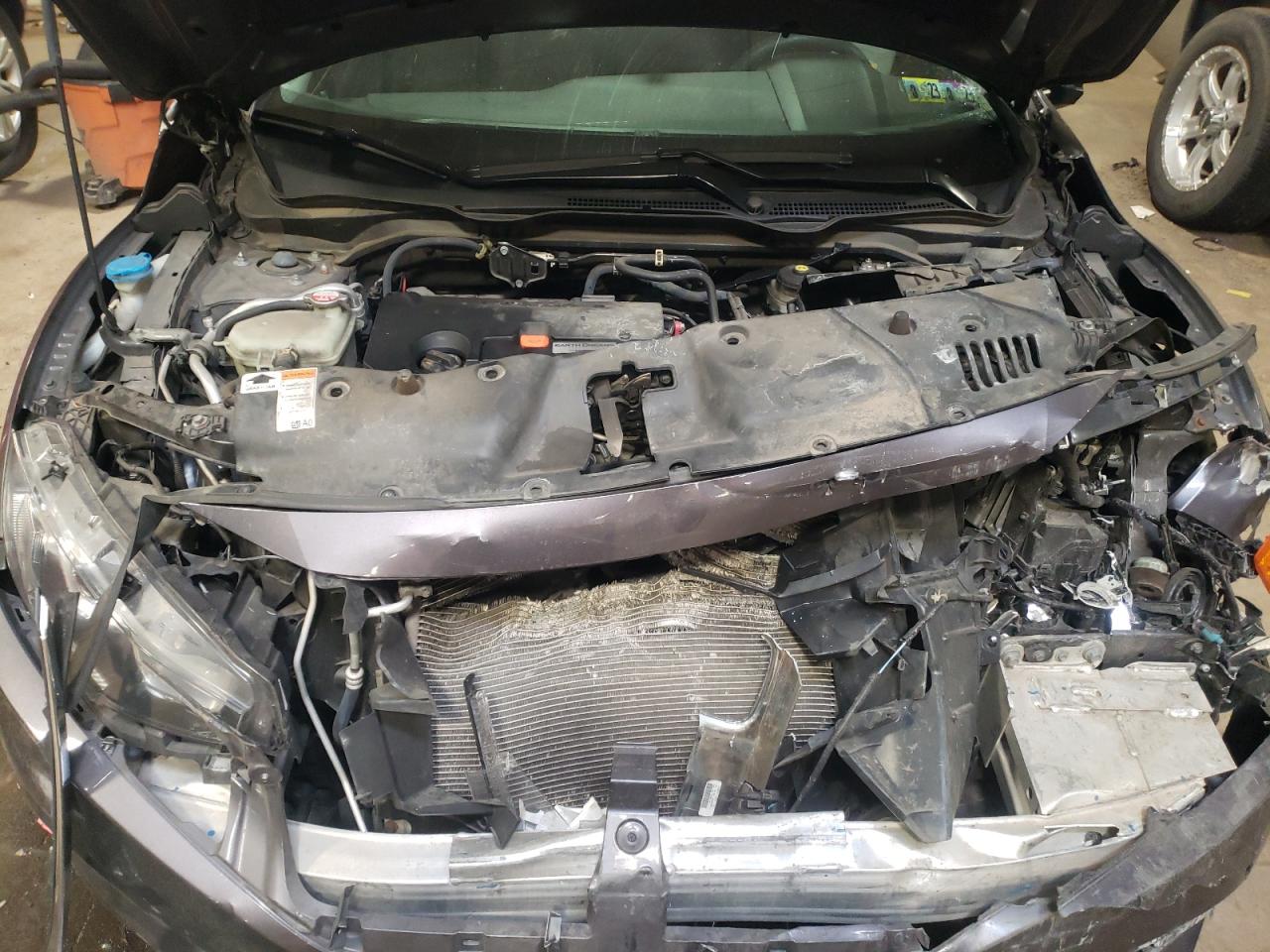 Photo 7 from auction – 2018 HONDA CIVIC EX with VIN 2HGFC2F71JH524970