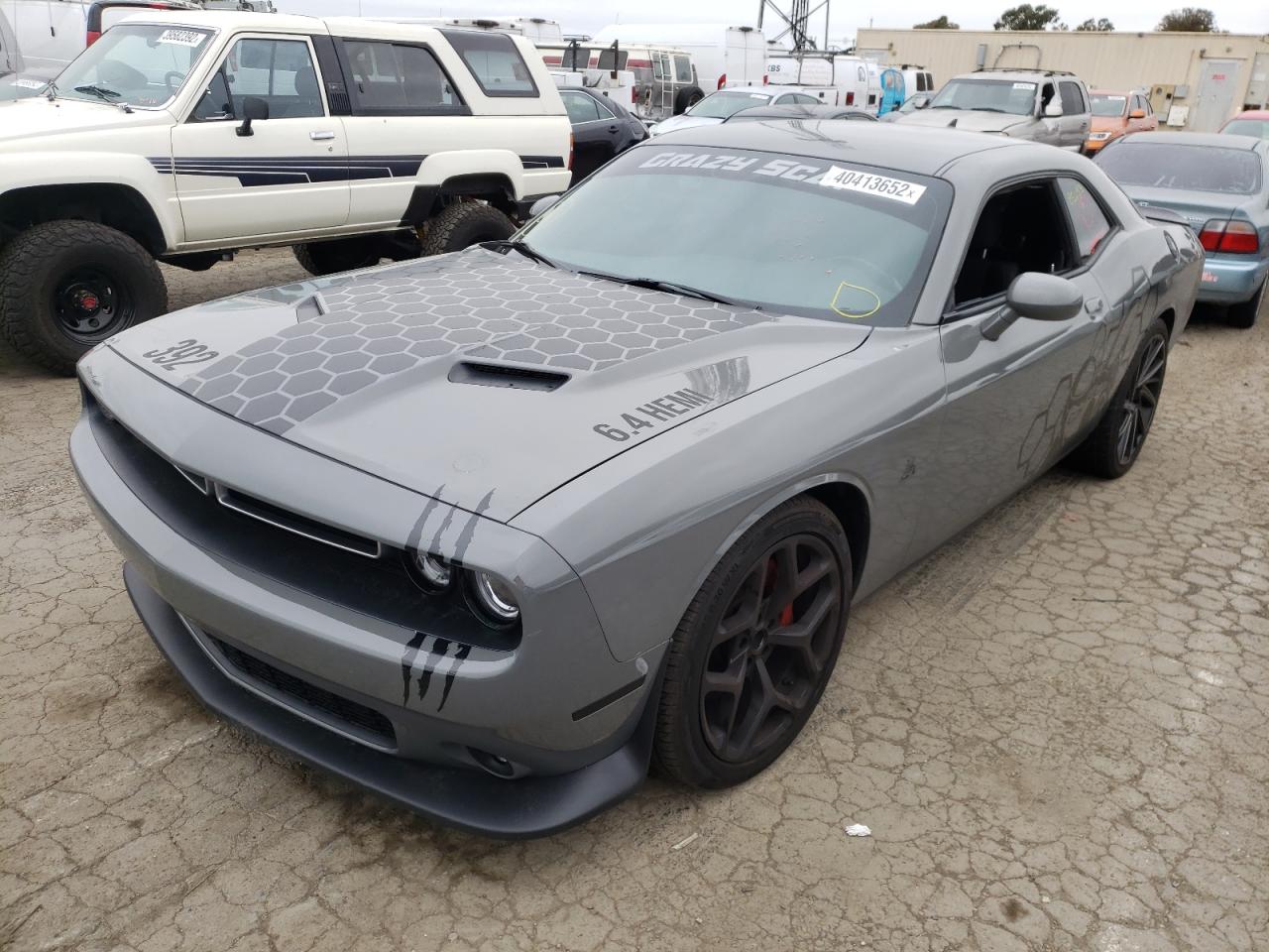 Photo 2 from auction – 2017 DODGE CHALLENGER with VIN 2C3CDZFJ2HH669145