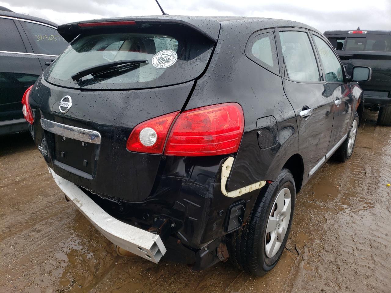 Photo 4 from auction – 2011 NISSAN ROGUE S with VIN JN8AS5MT7BW165015