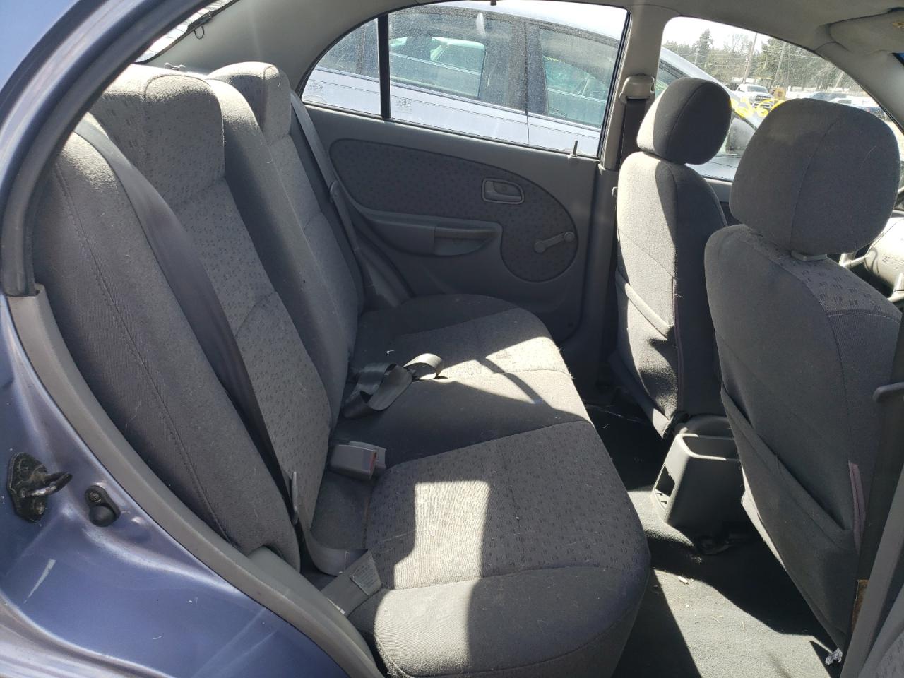 Photo 6 from auction – 2005 KIA RIO with VIN KNADC125356389872