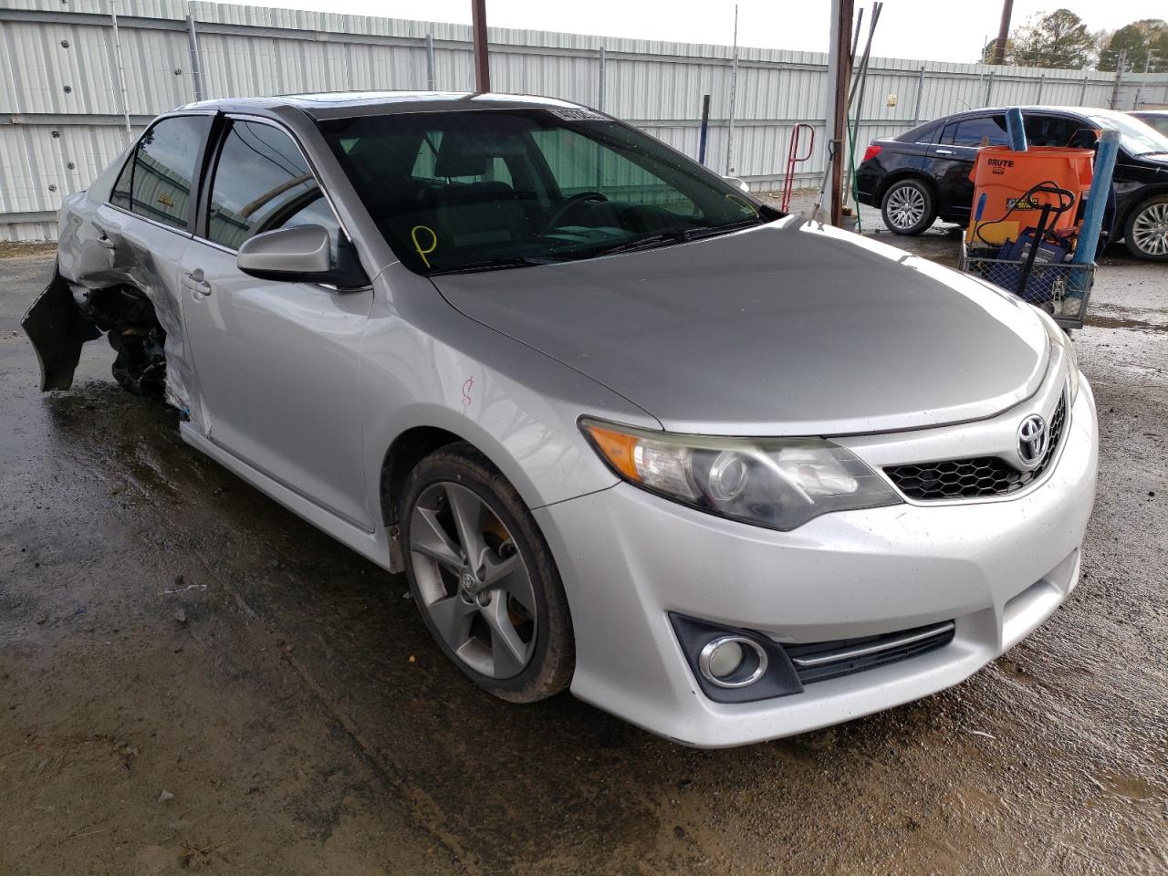 TOYOTA CAMRY L 2014 with VIN 4T1BF1FK2EU830254 - Photo from auction