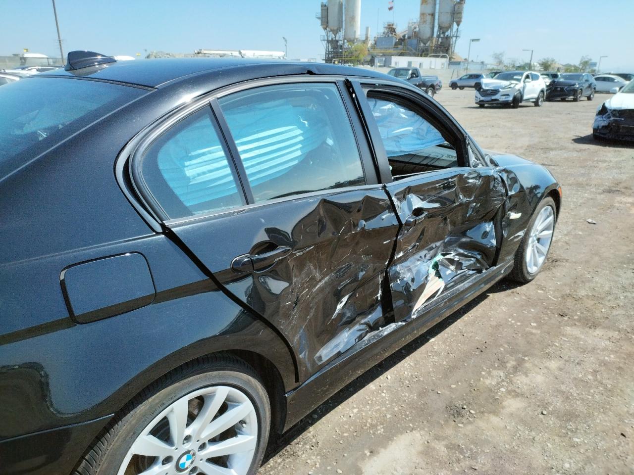 Photo 9 from auction – 2011 BMW 328 I SULE with VIN WBAPH5C5XBA447151