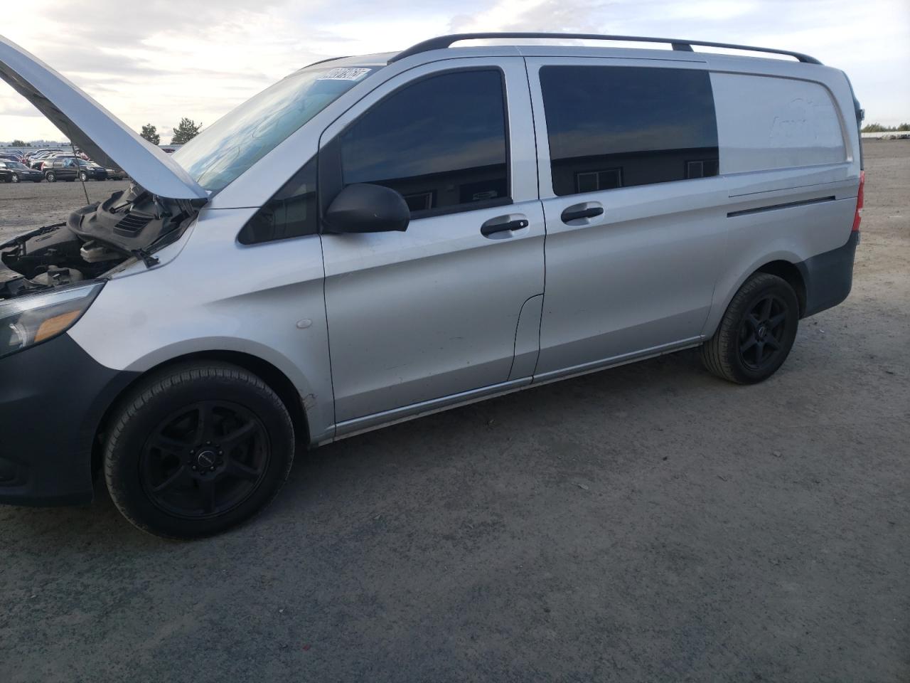Photo 9 from auction – 2016 MERCEDES-BENZ METRIS with VIN WD3PG2EA4G3130213