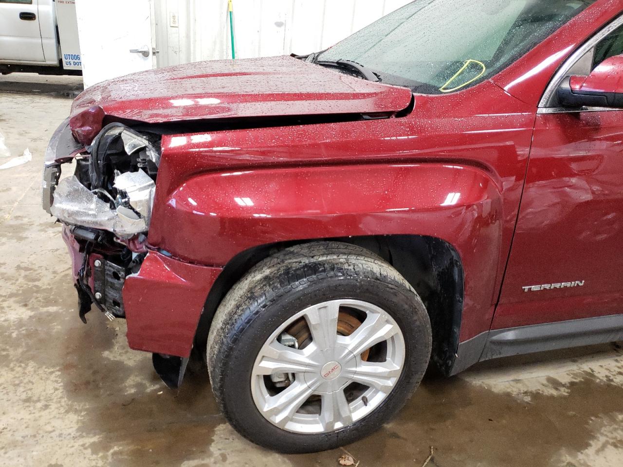 Photo 9 from auction – 2017 GMC TERRAIN SL with VIN 2GKFLNE30H6226323