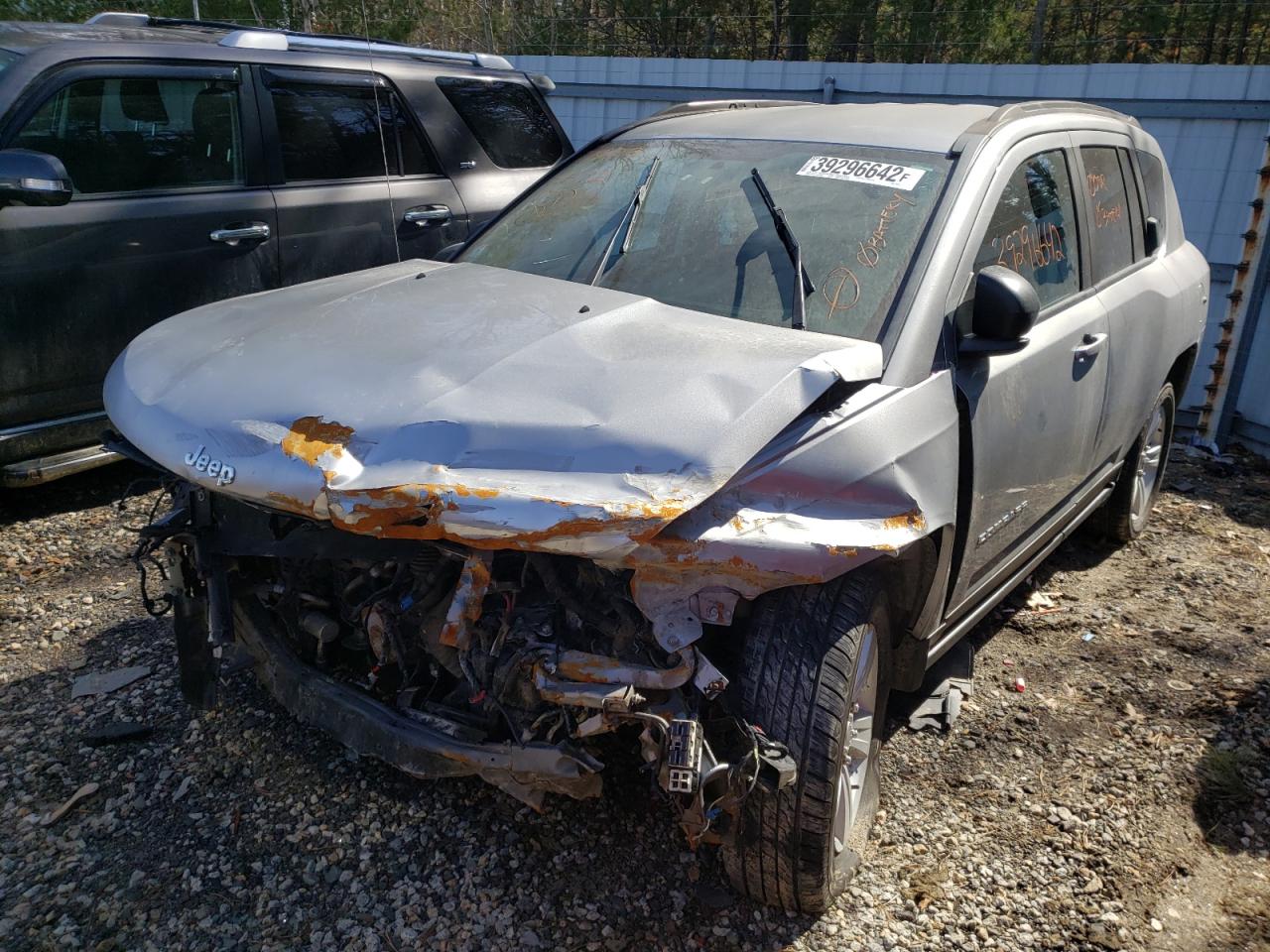 Photo 2 from auction – 2014 JEEP COMPASS SP with VIN 1C4NJDBB9ED926891