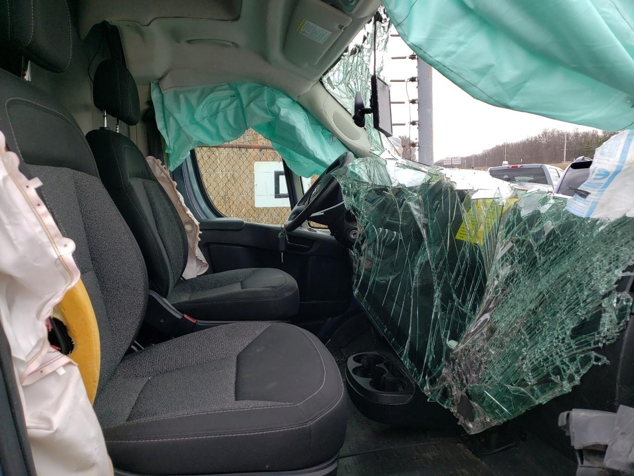 Photo 5 from auction – 2019 RAM PROMASTER with VIN 3C6URVJG9KE564375
