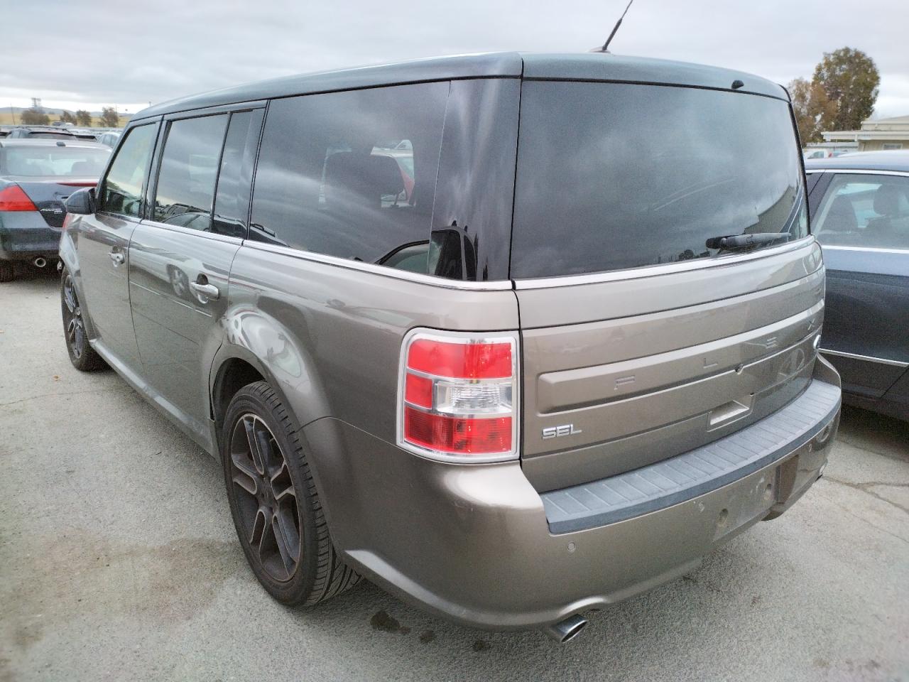 Photo 3 from auction – 2014 FORD FLEX SEL with VIN 2FMGK5C8XEBD38384