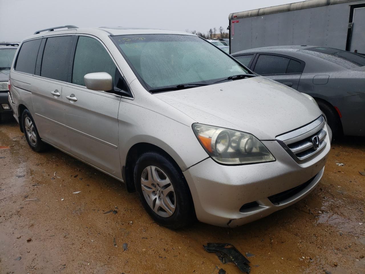 HONDA ODYSSEY EX 2006 with VIN 5FNRL38696B406796 - Photo from auction