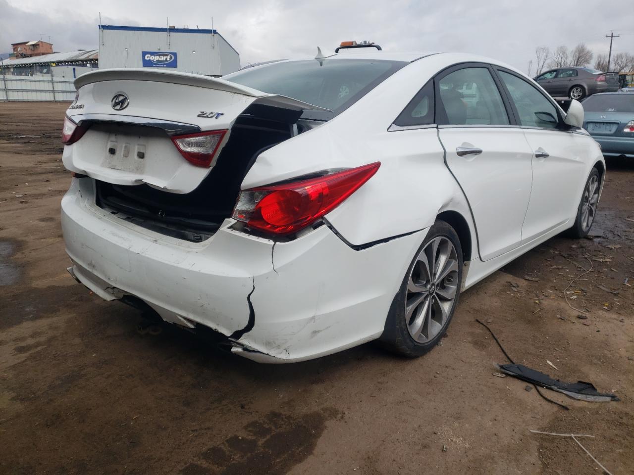 Photo 4 from auction – 2013 HYUNDAI SONATA SE with VIN 5NPEC4AB9DH614543