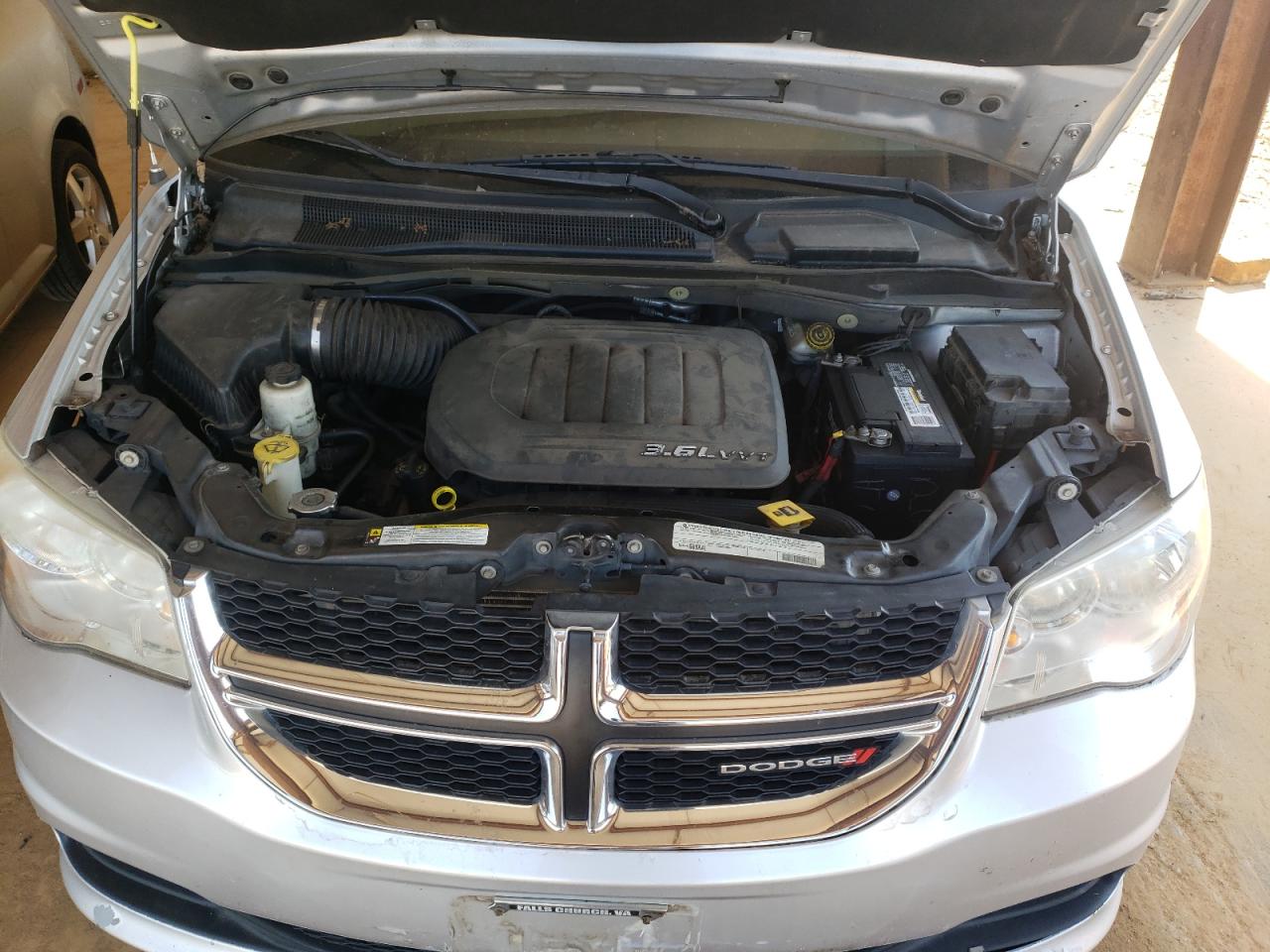 Photo 7 from auction – 2012 DODGE GRAND CARA with VIN 2C4RDGCG5CR347122