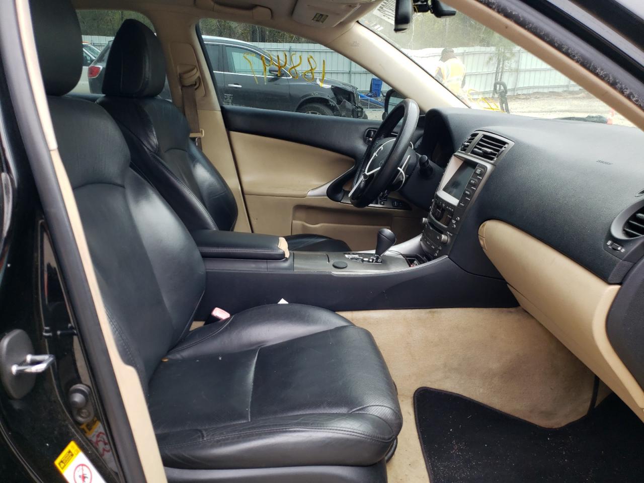 Photo 5 from auction – 2006 LEXUS IS 350 with VIN JTHBE262865000708