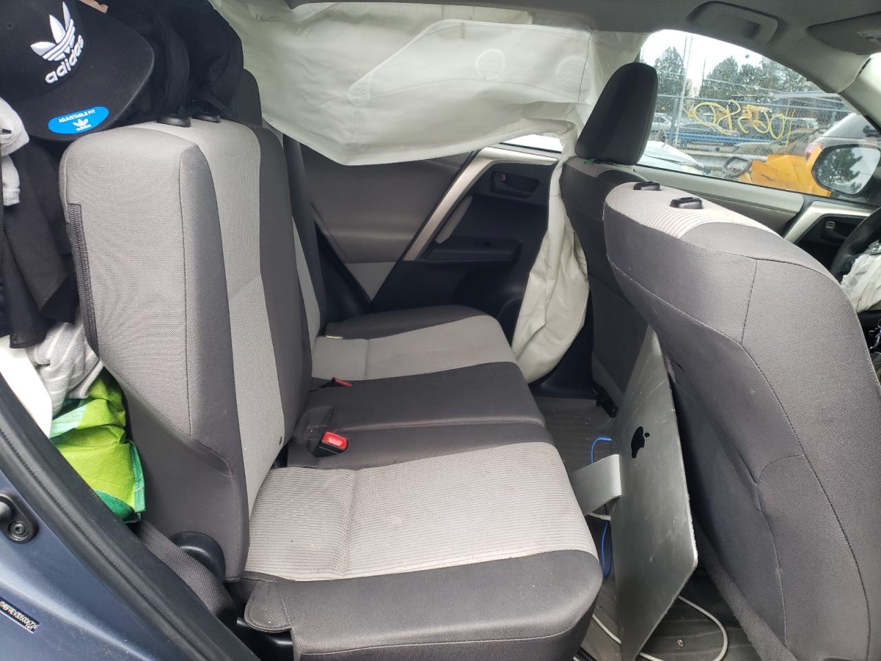 Photo 6 from auction – 2013 TOYOTA RAV4 LE with VIN JTMBFREV3D5006724