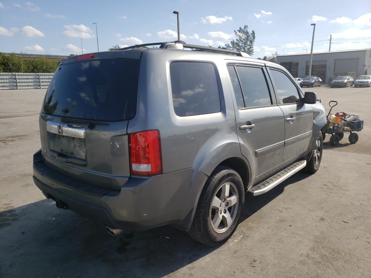 Foto 4 de la subasta – 2010 HONDA PILOT EXL con VIN 5FNYF3H52AB014763