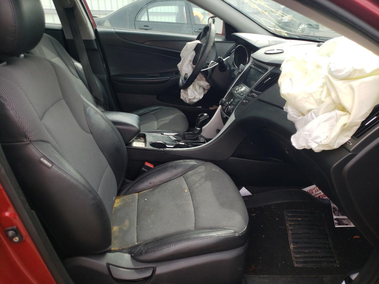 Photo 5 from auction – 2011 HYUNDAI SONATA SE with VIN 5NPEC4AC3BH114481