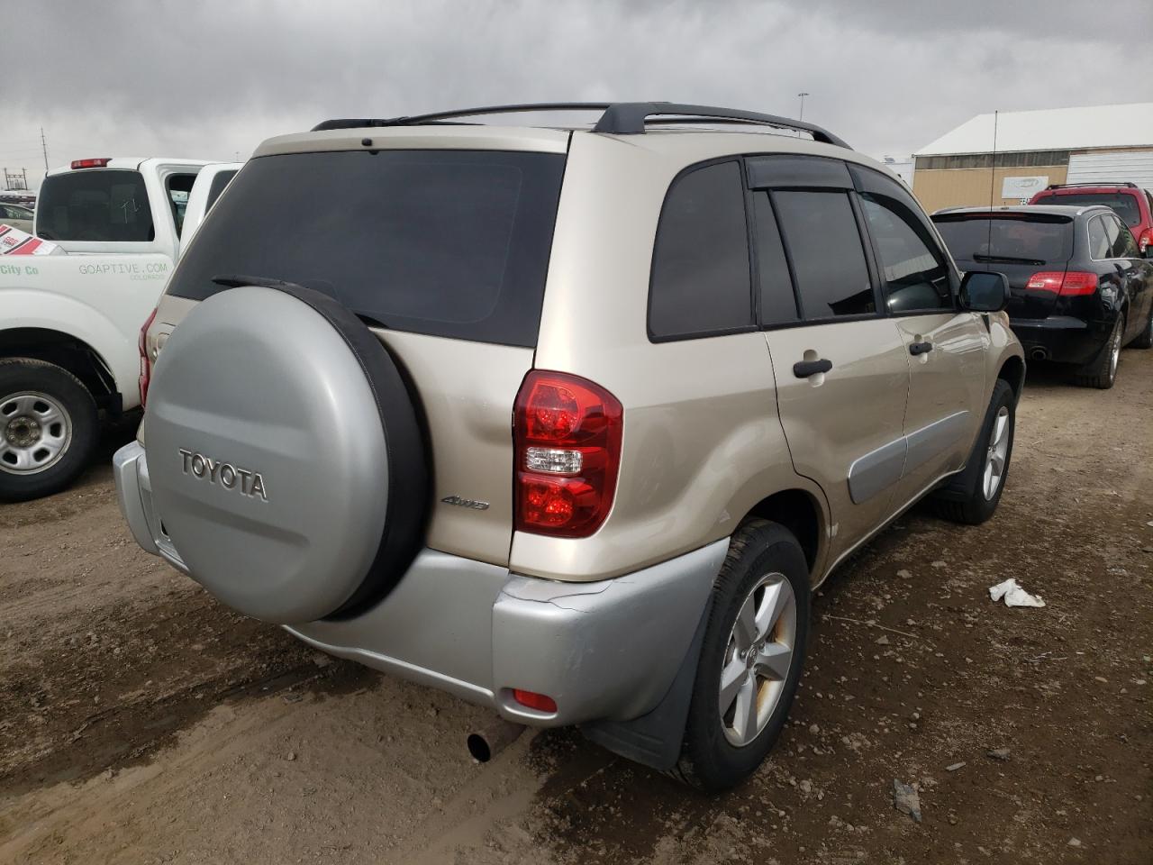 Photo 4 from auction – 2004 TOYOTA RAV4 with VIN JTEHD20V840020206