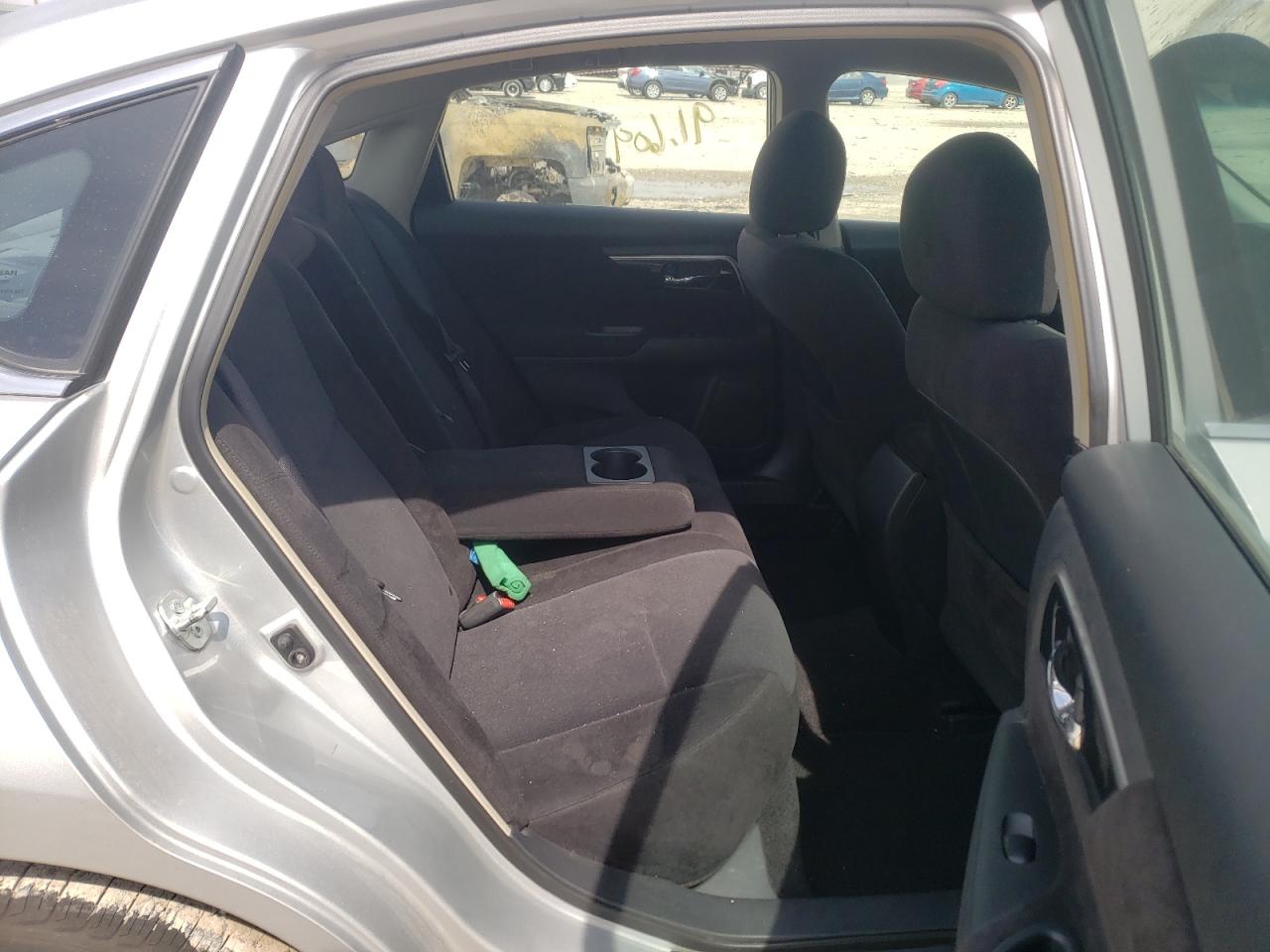 Photo 6 from auction – 2013 NISSAN ALTIMA 2.5 with VIN 1N4AL3AP5DN533212