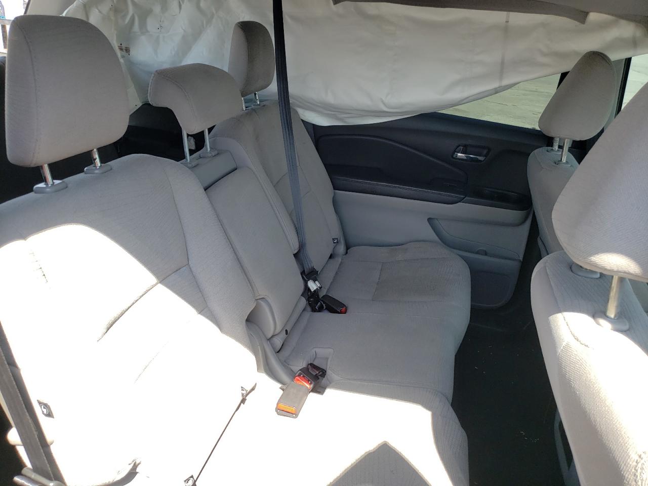 Photo 6 from auction – 2017 HONDA PILOT EX with VIN 5FNYF5H32HB023385