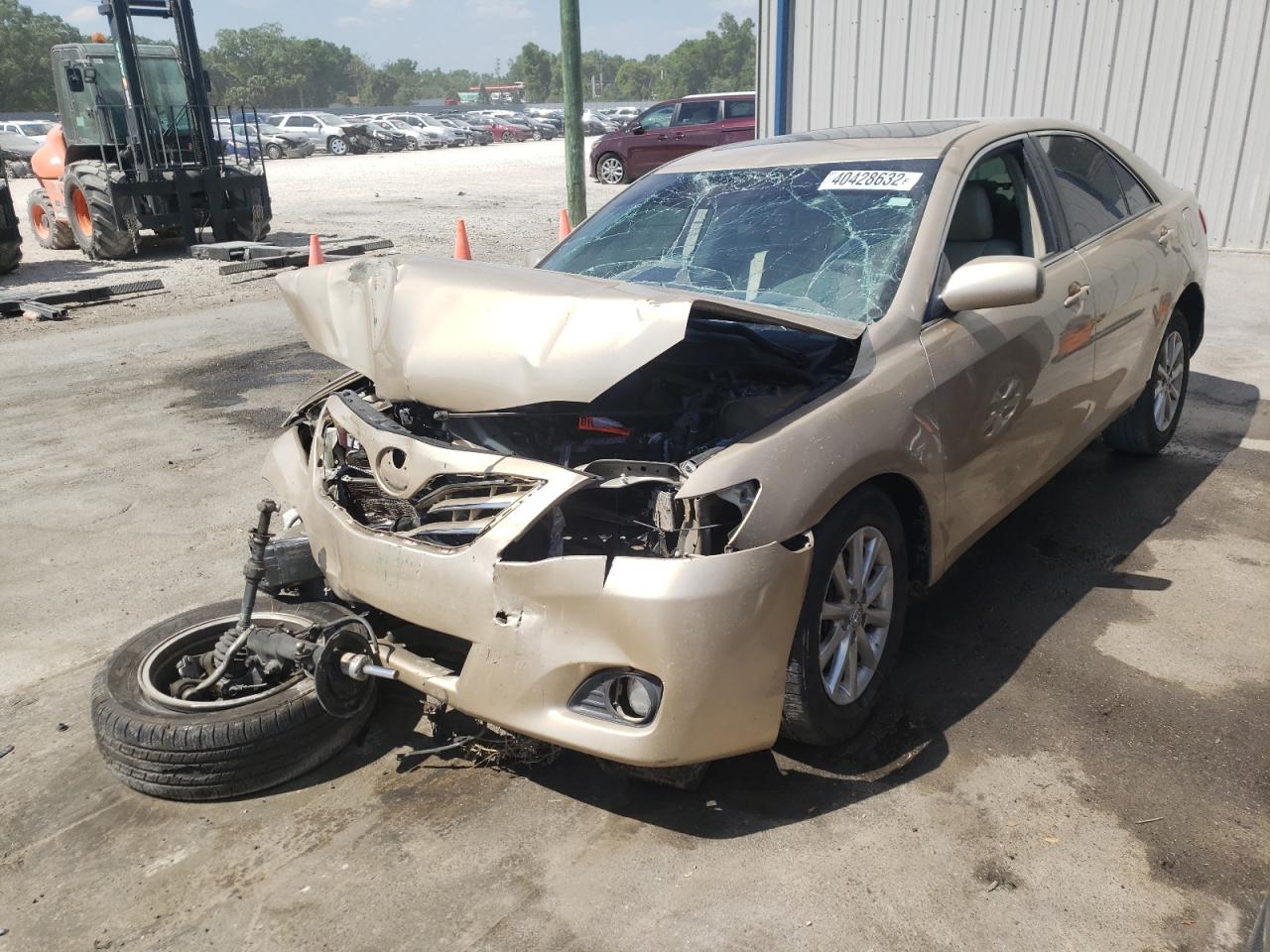 Photo 2 from auction – 2011 TOYOTA CAMRY BASE with VIN 4T1BF3EK4BU129661