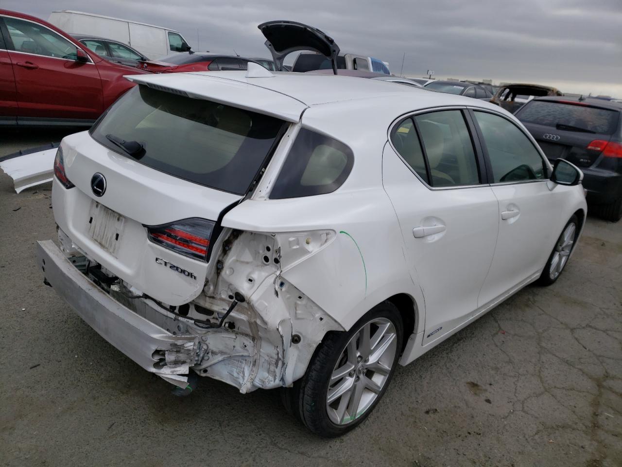 Photo 4 from auction – 2016 LEXUS CT 200 with VIN JTHKD5BH9G2274274