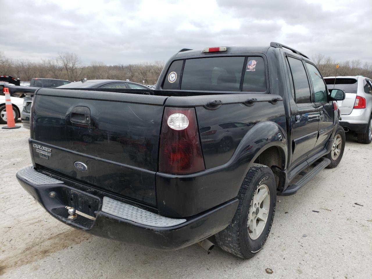 Photo 4 from auction – 2005 FORD EXPLORER S with VIN 1FMZU77K85UA59448
