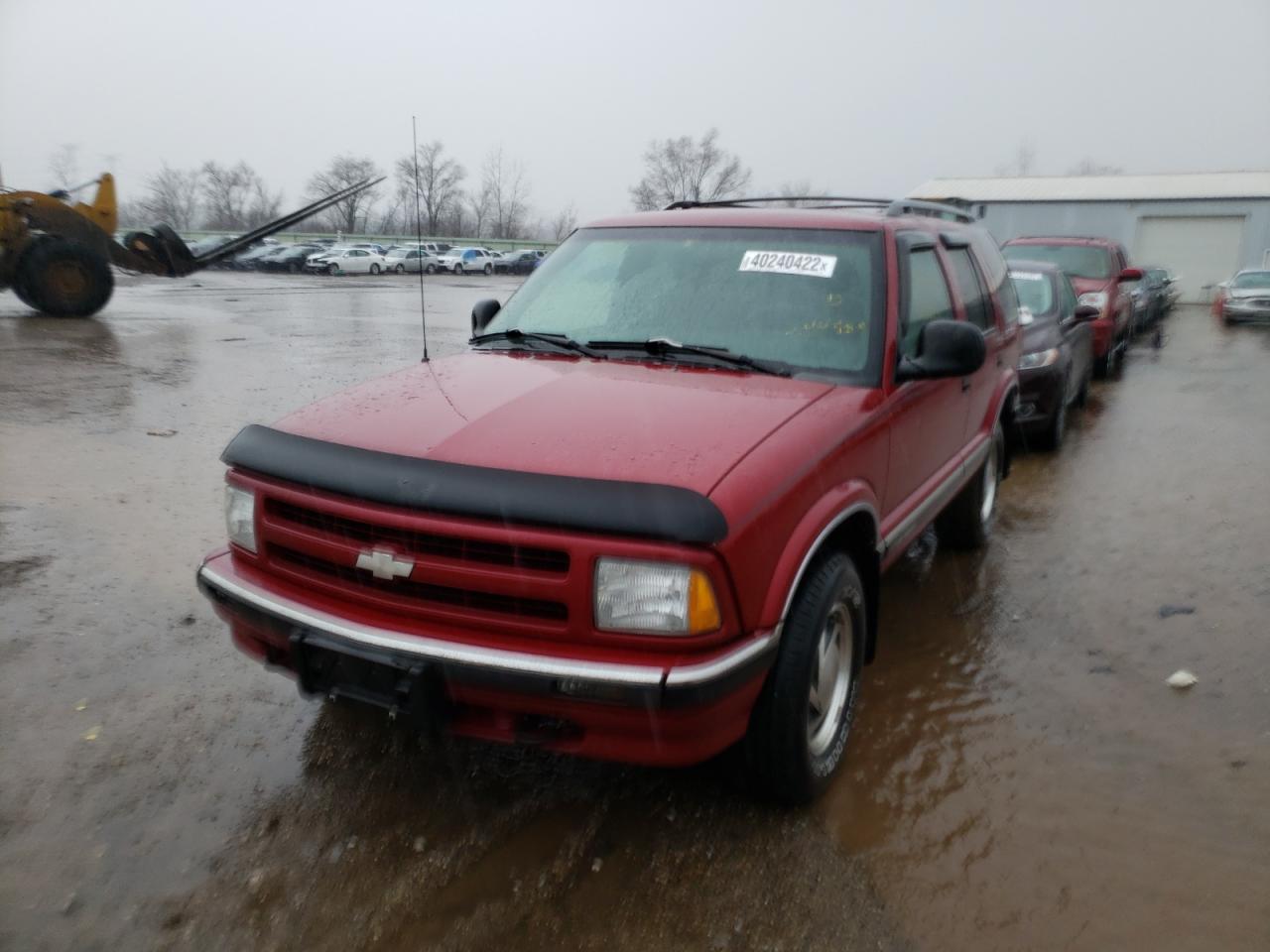 Photo 2 from auction – 1997 CHEVROLET BLAZER with VIN 1GNDT13W0VK244989