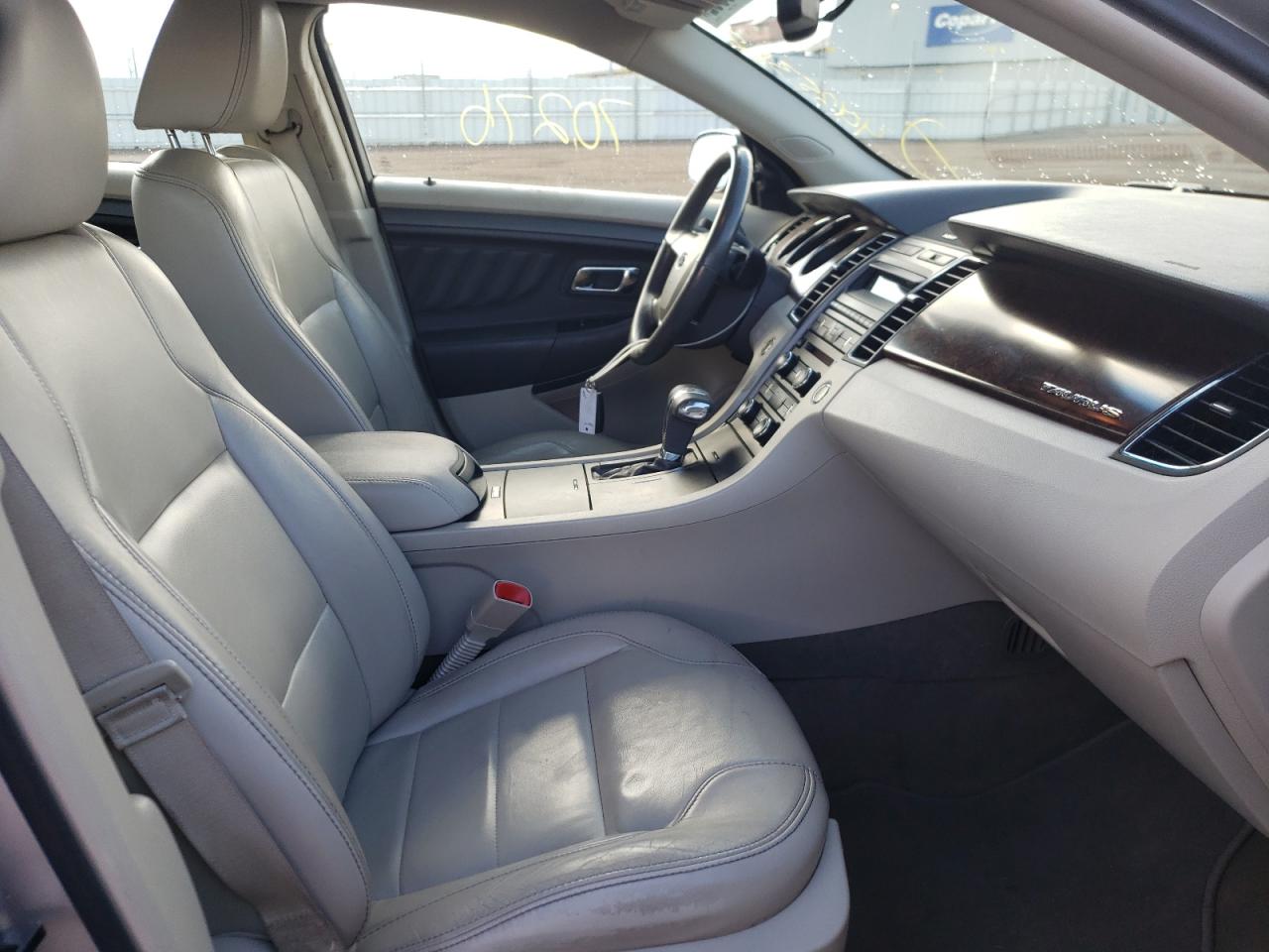 Photo 5 from auction – 2011 FORD TAURUS SEL with VIN 1FAHP2EW5BG175626