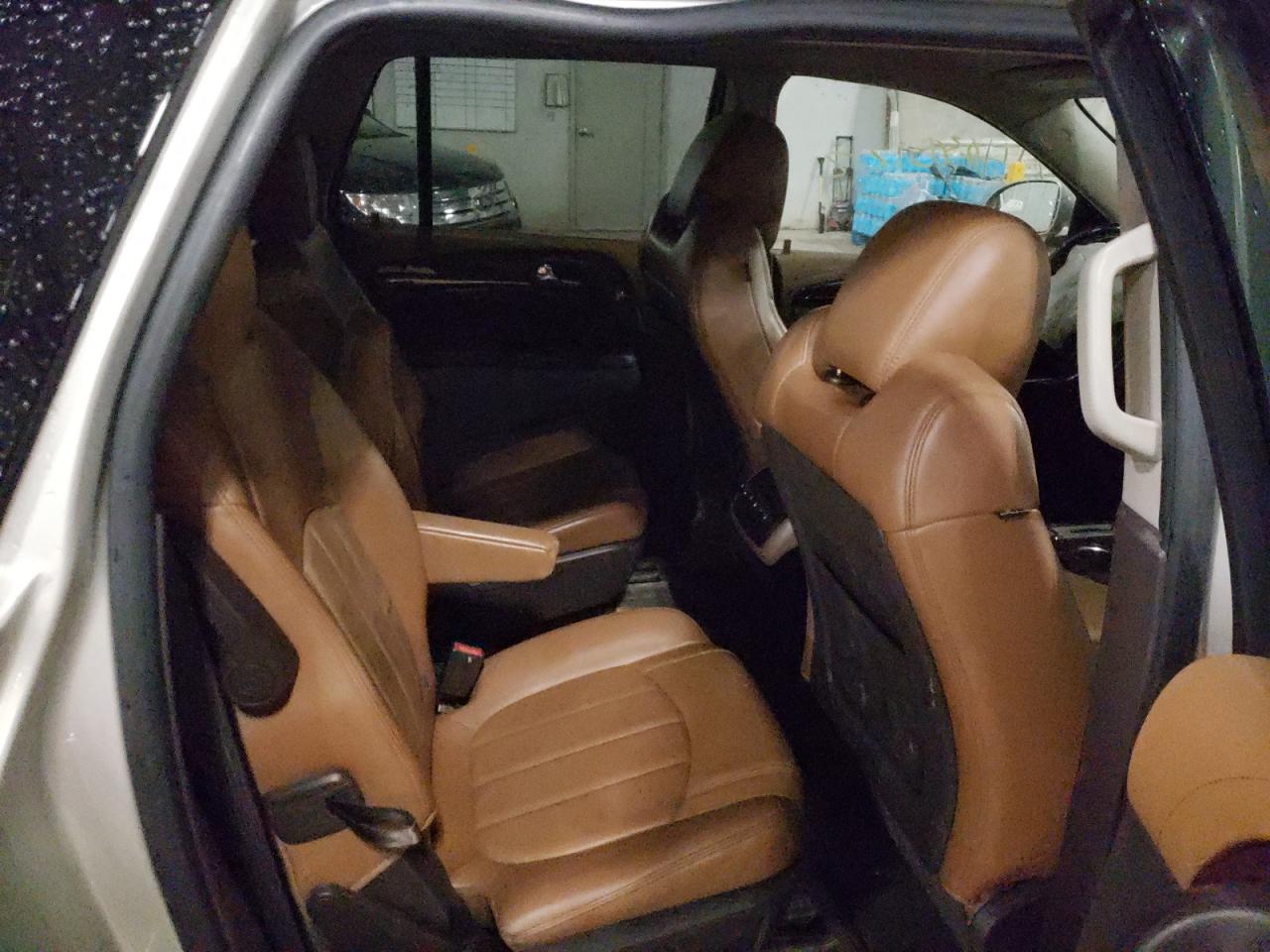 Photo 6 from auction – 2015 BUICK ENCLAVE with VIN 5GAKRBKD6FJ327873